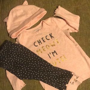 Carter’s 3 Piece Outfit